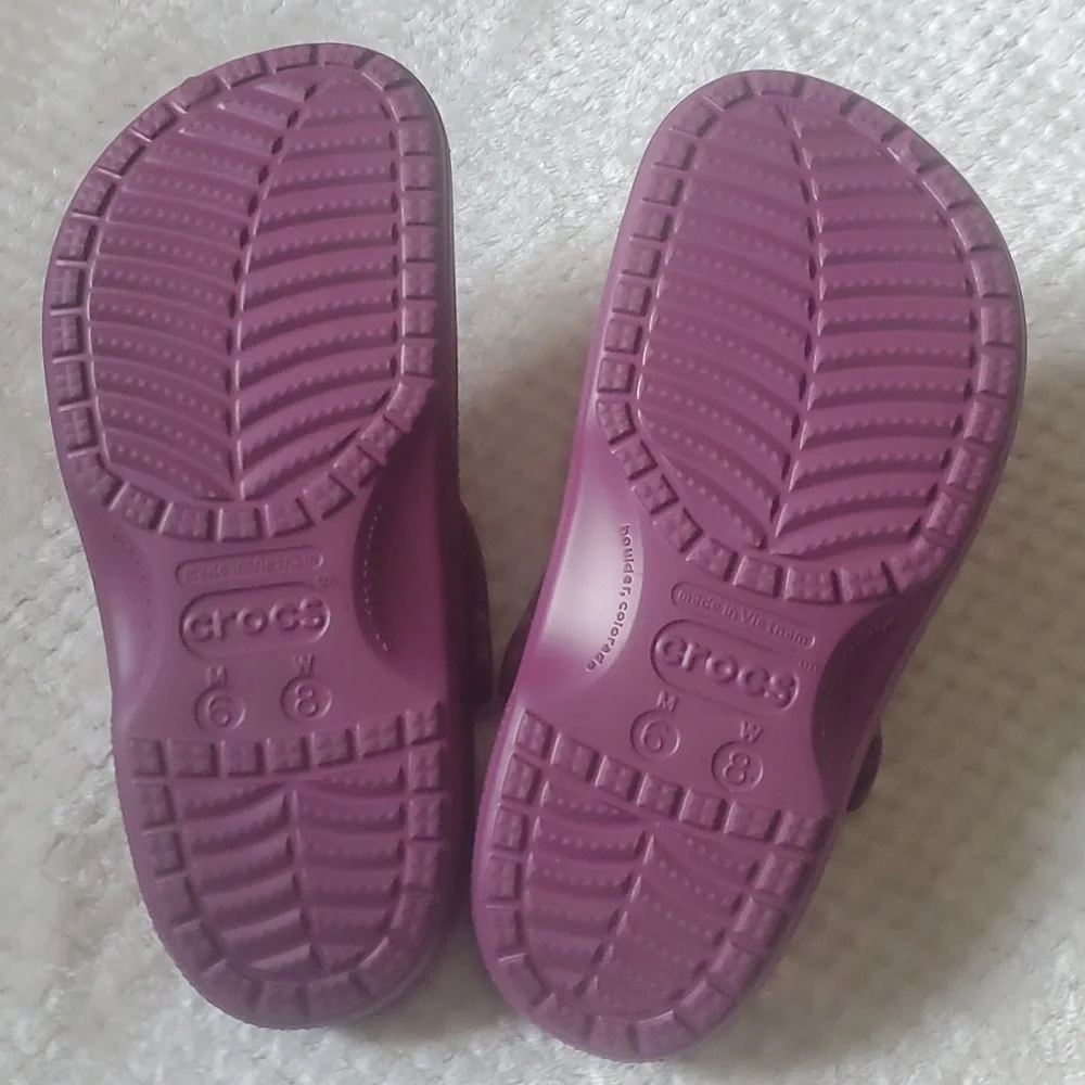 Crocs - Picture 6 of 7